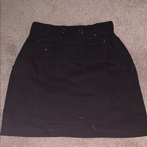 CARMAR BLACK SKIRT